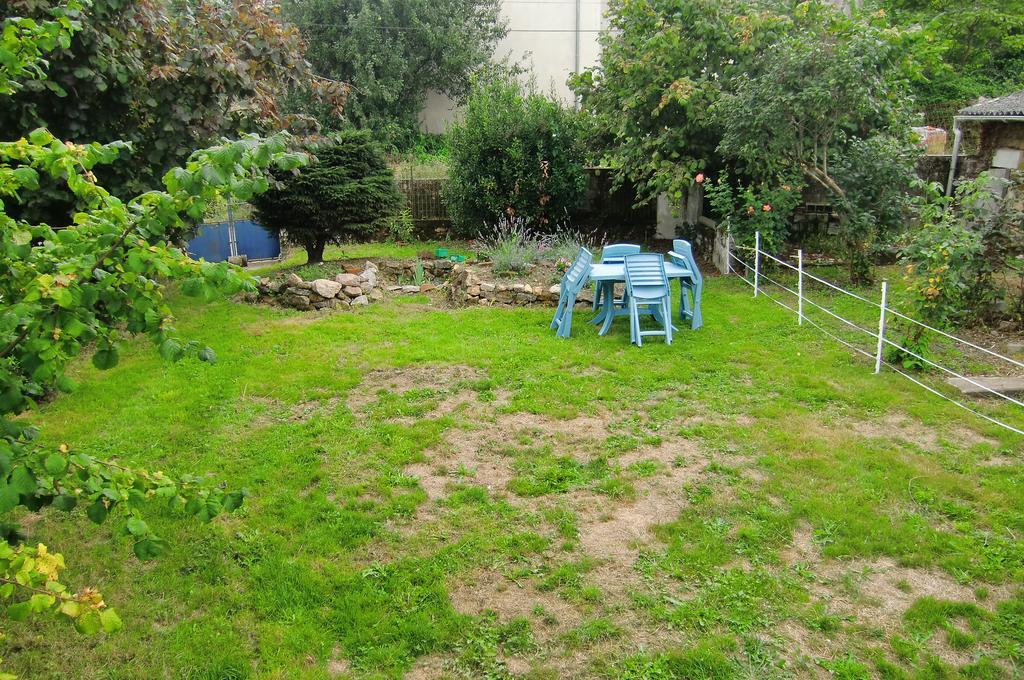 Gite Des Noisetiers Saint-Junien Exteriér fotografie